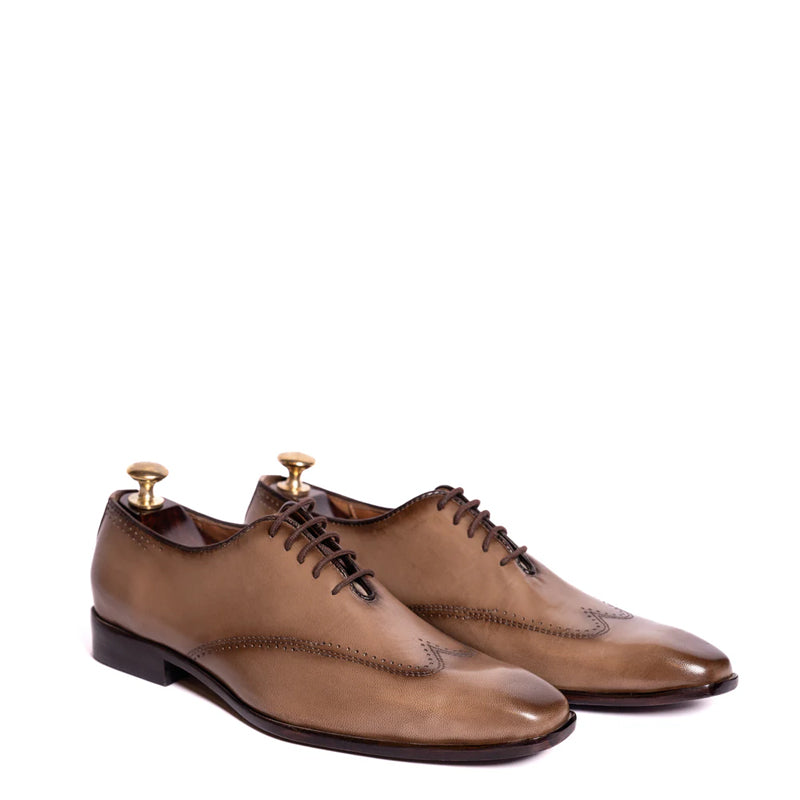 Classic Wholecut Plain Leather Oxford Shoe Tan