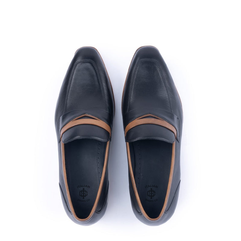 Men Solid Double Shaded Penny Black Loafer