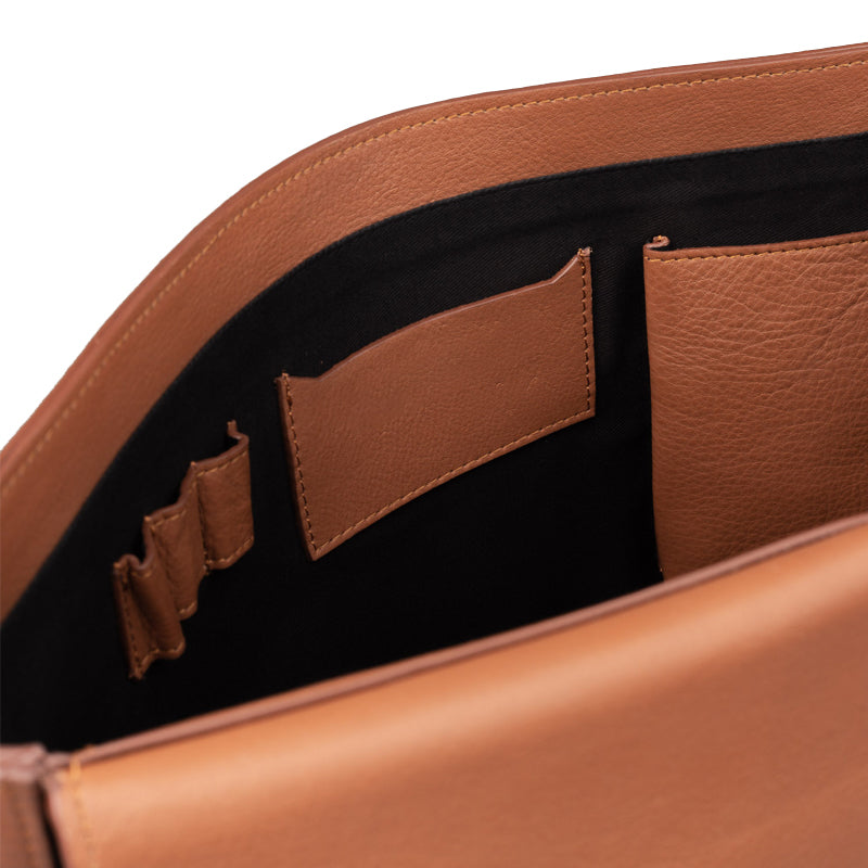 Carismatico Leather Messenger Grey Bag For Men