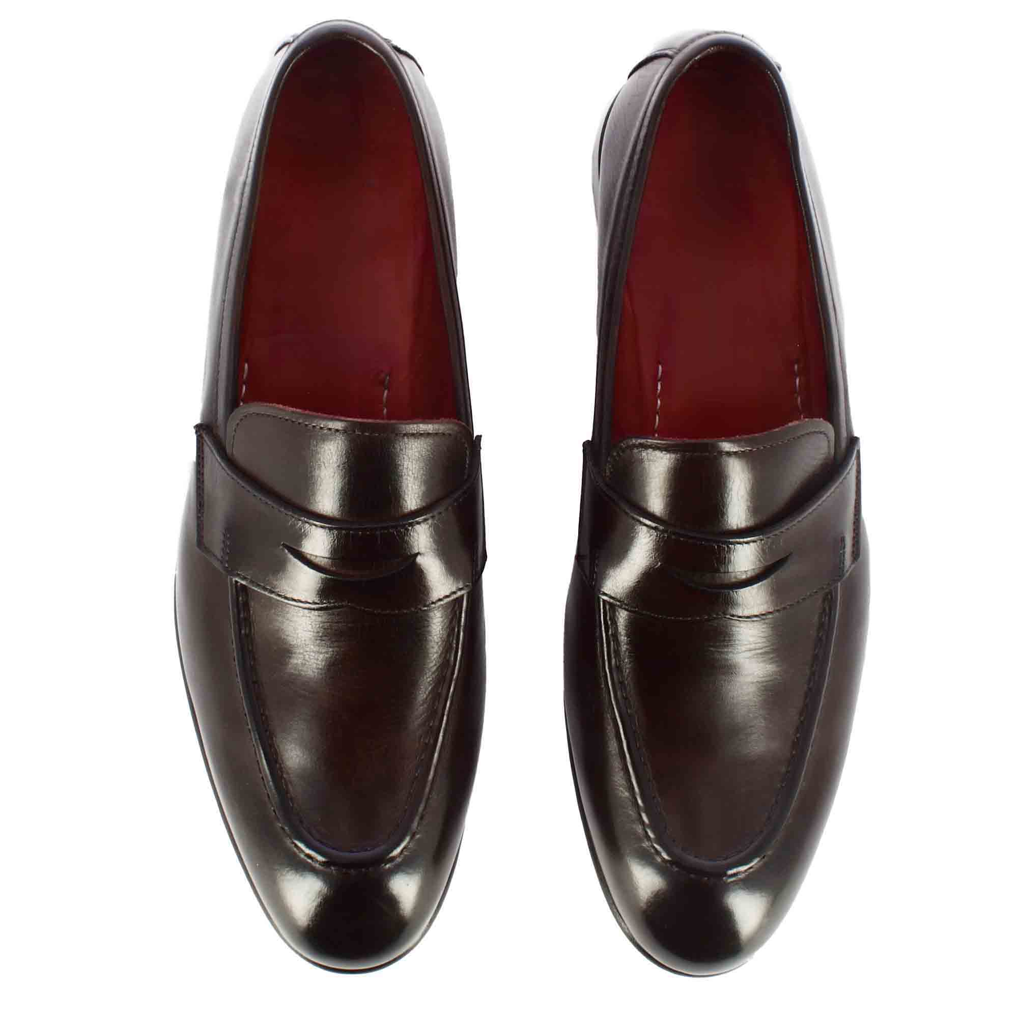 Classic Dark Brown Leather moccasin