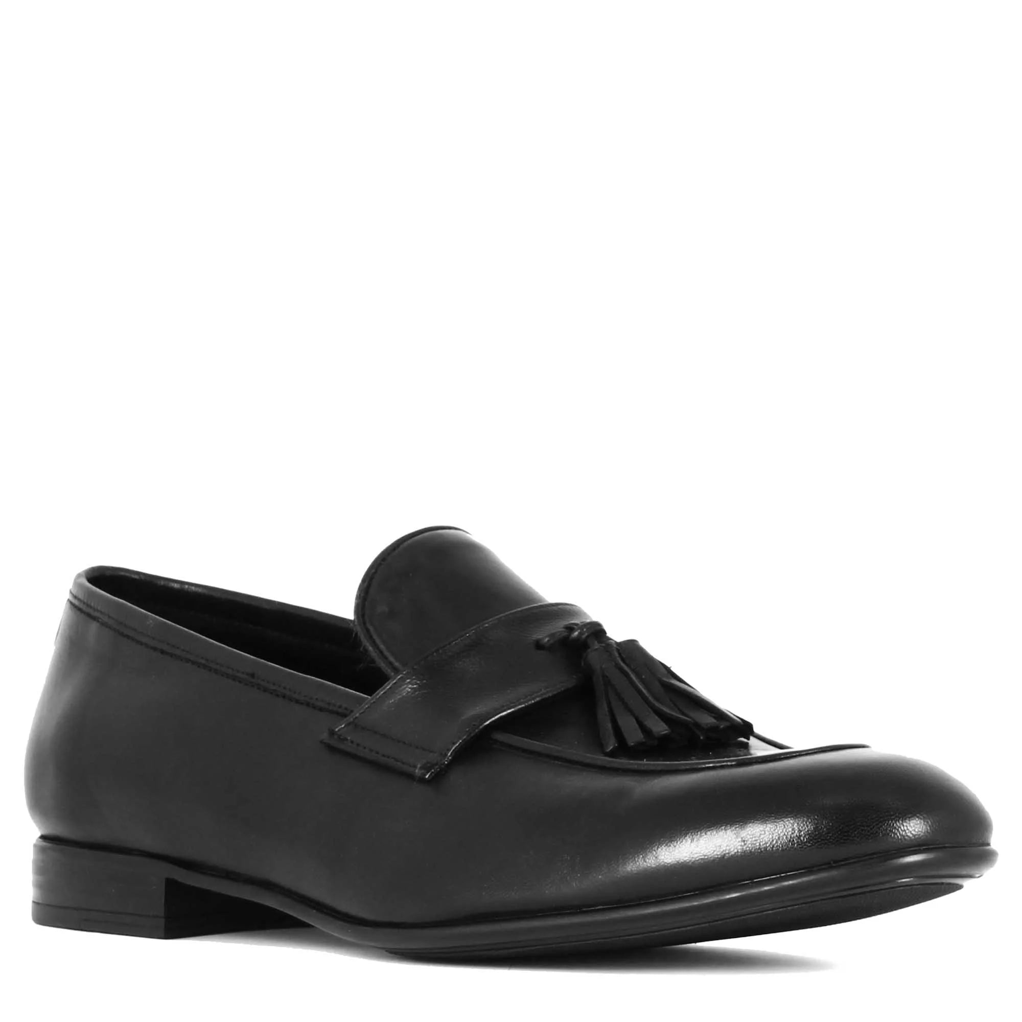 Soft Black Leather Tassels Loafers