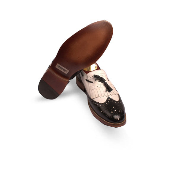 Wingtip Tassel Black and White Leather Shoes
