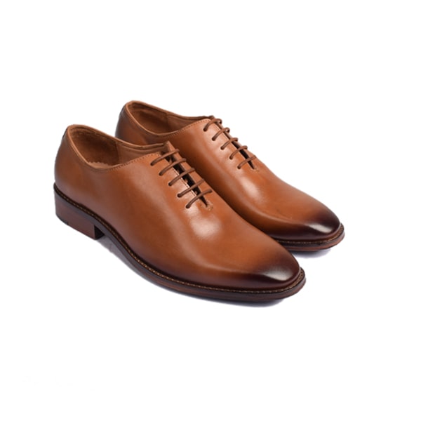 Oxford Medallion Toe Shoes