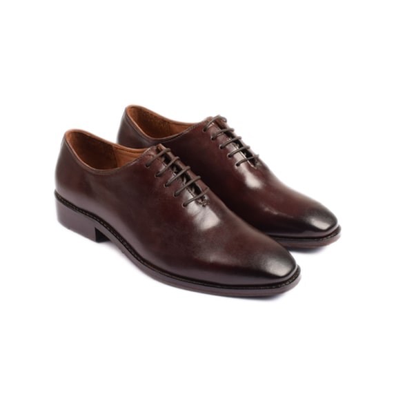 Oxford Medallion Toe Shoes