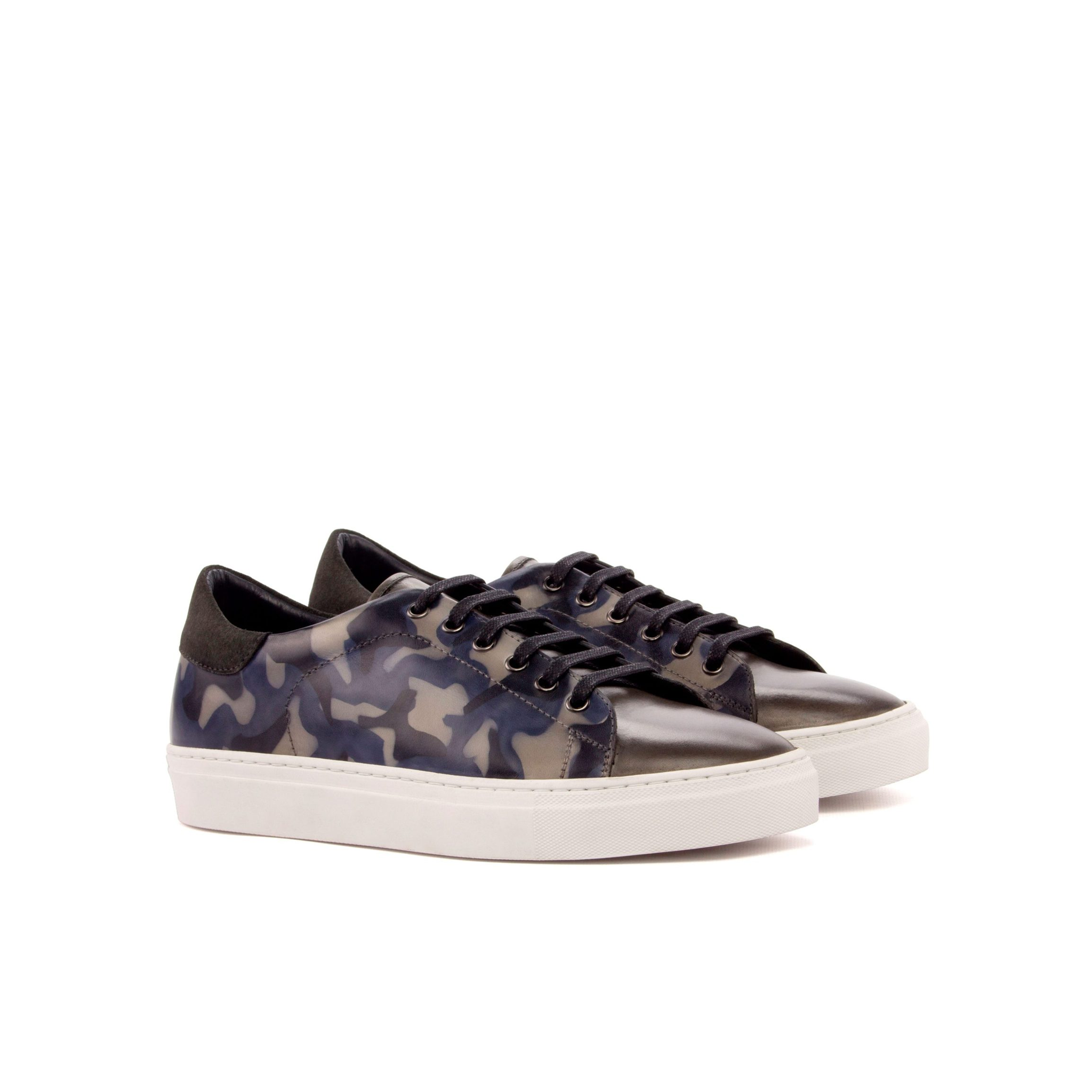 Tyron Yoder Sneakers