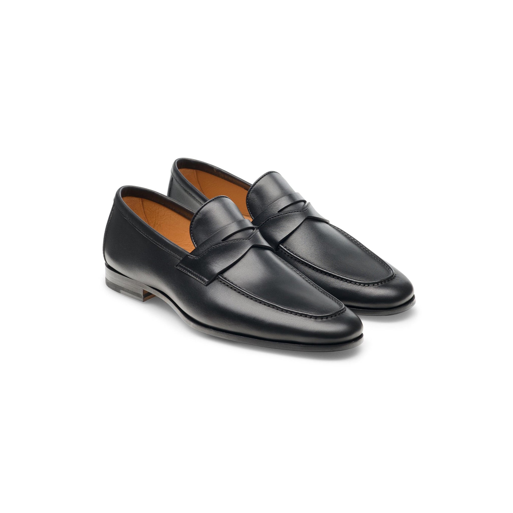 Black  Utilizes Classic Penny Loafer