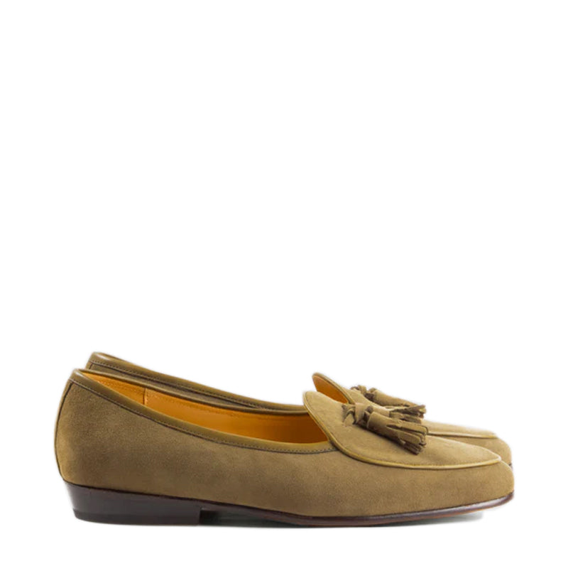 Classic Design Suede Leather Tassel Yellow Loafer