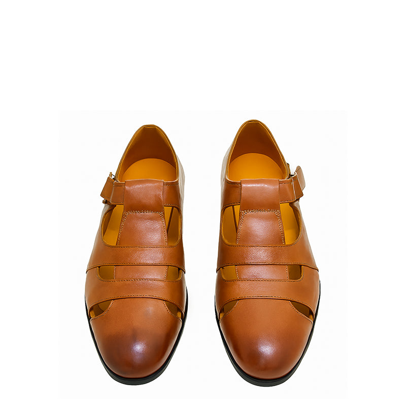 Closed-Toe Tan Leather Sandal with Buckle Strap