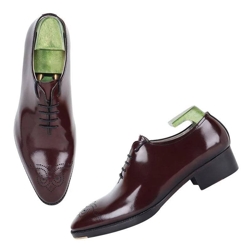 Men Classic Wholecut Leather Oxford Shoes