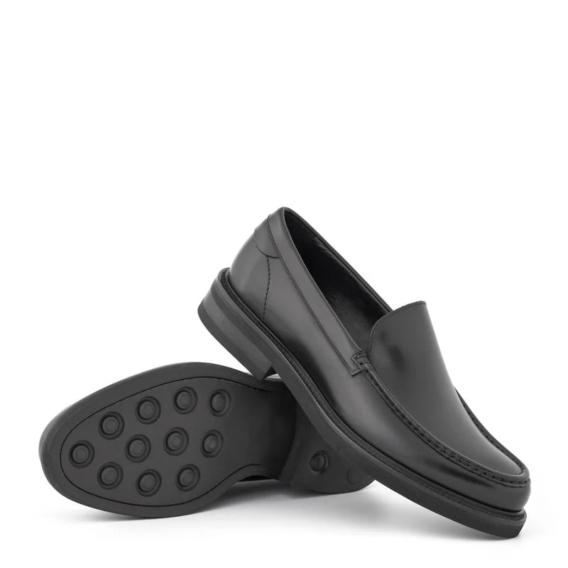 Round Toe Slip-On Leather Black Loafer