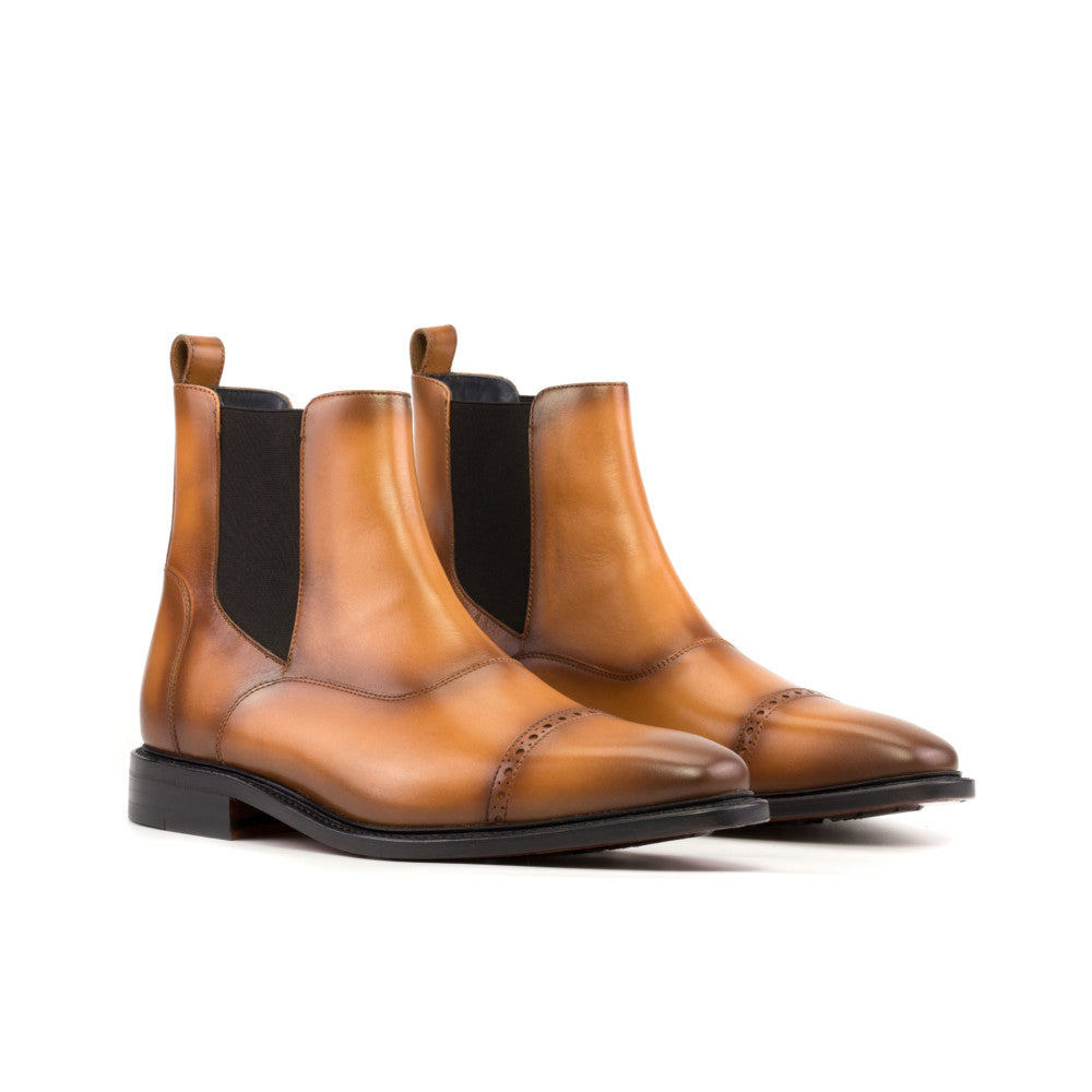Luxurious Tan Leather Chelsea Boots
