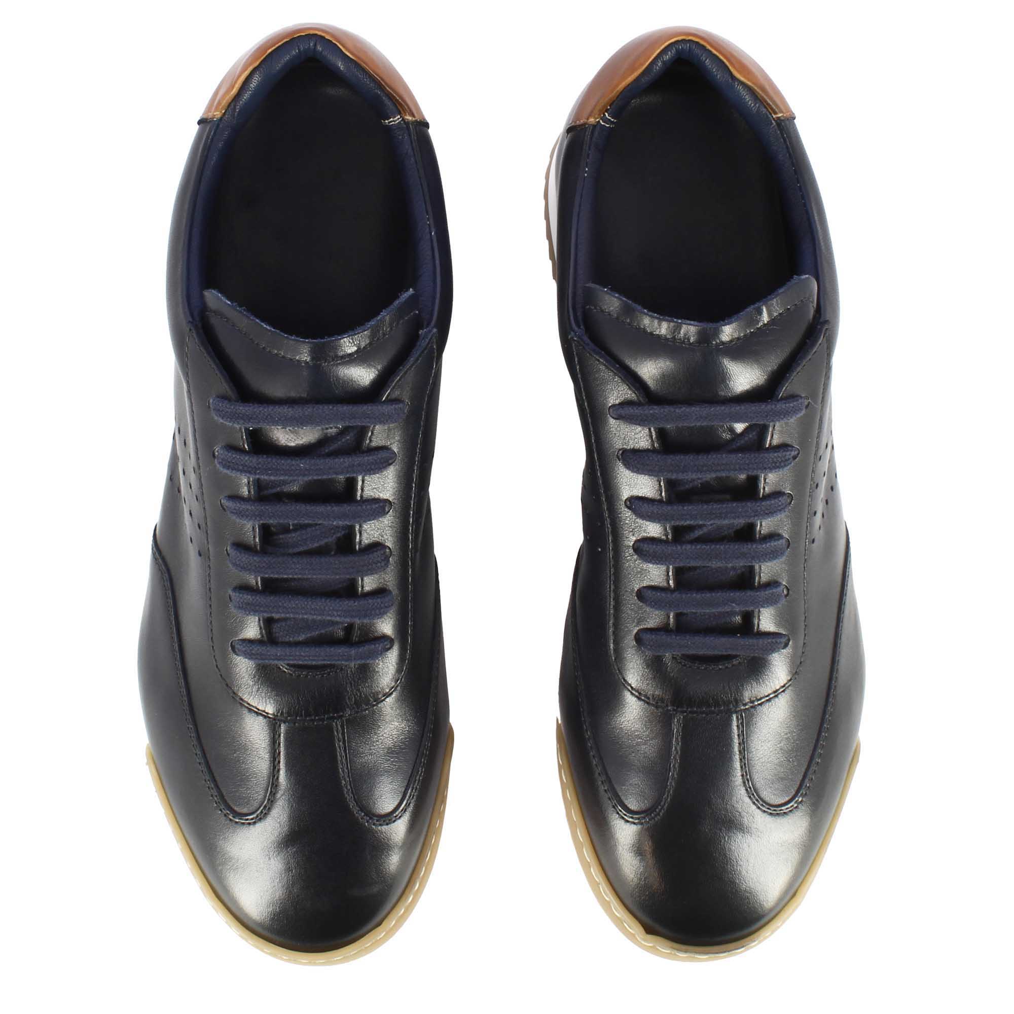 Men's Casual Sneaker In Blue Leather
