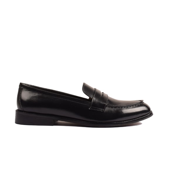 Penny Loafer in Black Leather