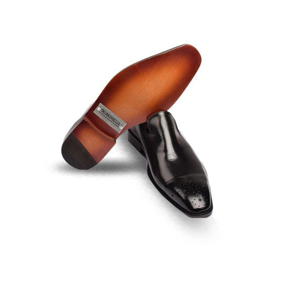 Classic Design Slip on Shoes In Black Leather